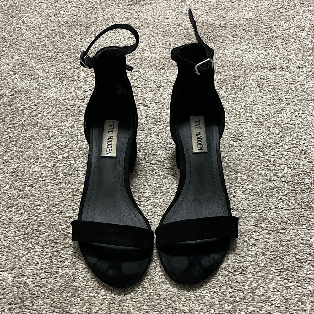 Steve Madden Black Block Heel Sandals - Picture 2 of 3